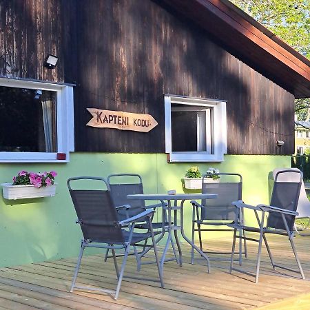 Kapteni Suvekodu Laulasmaa Bagian luar foto